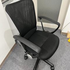 オフィス用の椅子（一部色落ちあり）