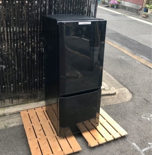 特価❗️三菱電機　146L冷蔵庫　MR-P15T-B