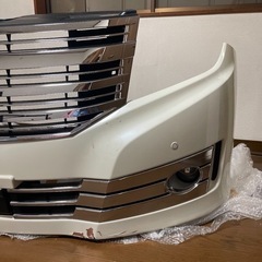 エルグランド　フロントバンパー　グリルセット