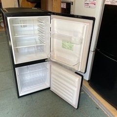 【リサイクルサービス八光　田上店　安心の1か月保証　配達設置OK】ユーイング  UR-F110H-B [冷蔵庫 （110L・右開き） 2ドア　ブラック