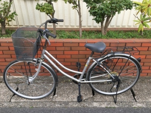 値引き(chariyoshy 出品)27インチ　6段ギア付き自転車　シルバー