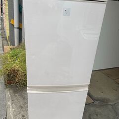 ●SHARP 冷蔵庫●23区及び周辺地域に無料で配送、設置いたします(当日配送も可能)●SJ-PD14A-C 2014年製●SHA1A