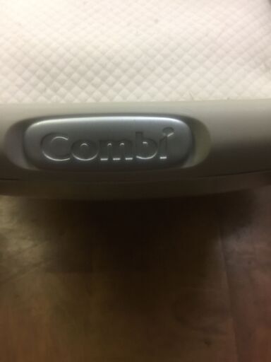 combiの自動ゆりかごです