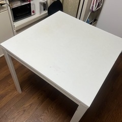 【0円】IKEA テーブル　ホワイト[取引相談中]