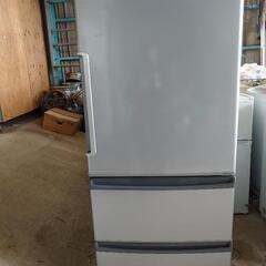 3ドア冷蔵庫　AQUA   272L   2016年製