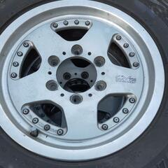 格安で！215/60R16冬タイヤ鉄ホイール付き