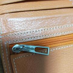 財布　HERMES
