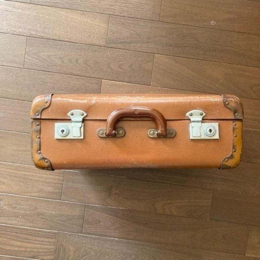 ビンテージ トランク 革 ロンドン製