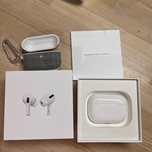 ヘッドフォン AirPods Pro