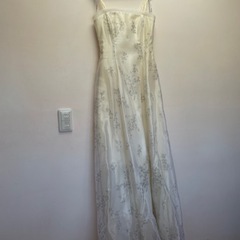 ホワイト ロングドレス
