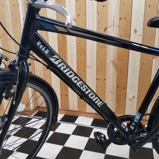 通勤/通学向けクロスバイク BRIDGESTONE/ブリヂストン クロスバイク TBI 27インチ　7段変速 ALLOY 6061 T6