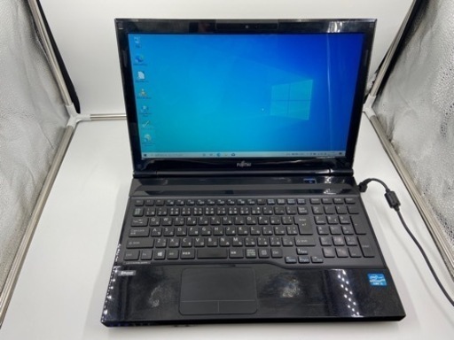 【商談決定】高機能☆メモリー8GB☆SSD240GB☆富士通