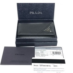 Apple Watch SE 第二世代 本体 充電ケーブル付き-【美品】PRADA プラダ 6連キーケース サフィアーノ レザー ブラック 黒