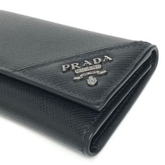 Apple Watch SE 第二世代 本体 充電ケーブル付き-【美品】PRADA プラダ 6連キーケース サフィアーノ レザー ブラック 黒