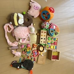 アンパンマンおもちゃ電話、バイキンマンぬいぐるみ、乳幼児知育玩具...