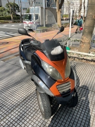 (購入者決定)【東京】不動 ピアジオ mp3 スペーサー付き 側車付き軽二輪登録 普通免許使用 トライク