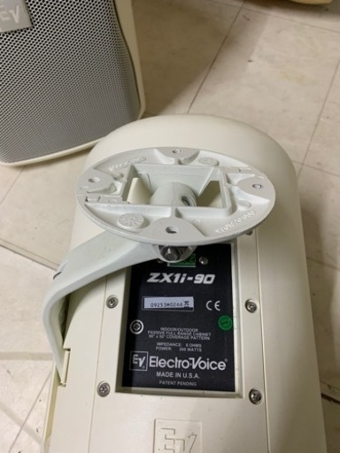 EV スピーカー