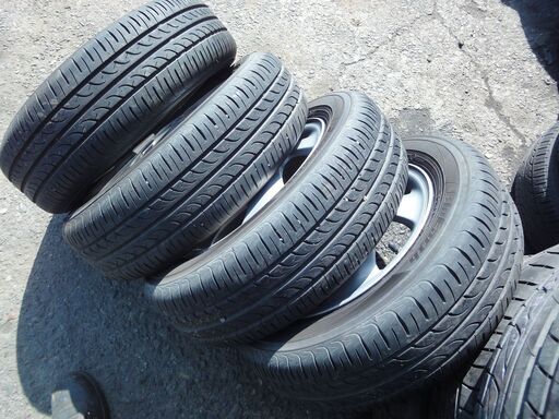 スバル VIVIO ストア ヴィヴィオ 純正13インチタイヤ付き 8分山 