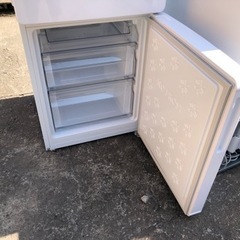 【リサイクルサービス八光　田上店　安心の3か月保証　配達設置OK】ハイアール HAIER JR-NF148B W [冷凍冷蔵庫 Haier Global Series 148L 2ドア ホワイト]