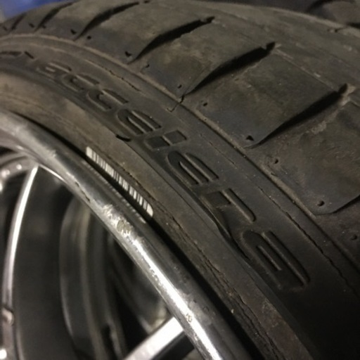 軽用17インチホイール 引っ張りタイヤ カスタムに 17インチタイヤ組み込み 8jホイールに185/35R17 引っ張りタイヤ