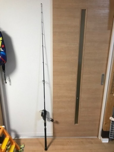 ジギング 入門セット破格　(竿:バージャー、リール:ツインパワーHG8000、ジグ三個、スベイル五個、シングルフック10本)