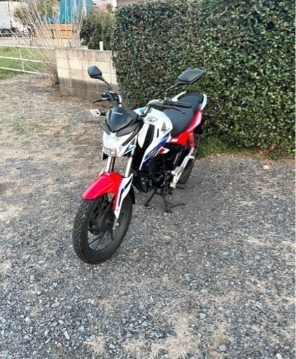 242. 動画あり　ホンダ　CBF125R  小型　バイク　125cc  車体