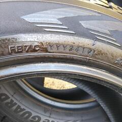 235 55R18 スタットレスタイヤ