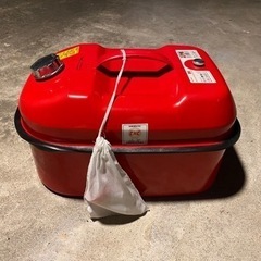 携行缶 20L