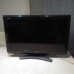 テレビ　SHARP　AQUOS　2011年製