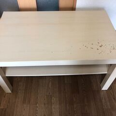 IKEAのLACKコーヒーテーブル