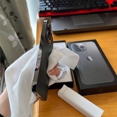 iphone 13 pro  512GB 未使用に近く　