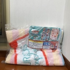 ミッキー&フレンズ　プレミアムふわふわビッグ毛布