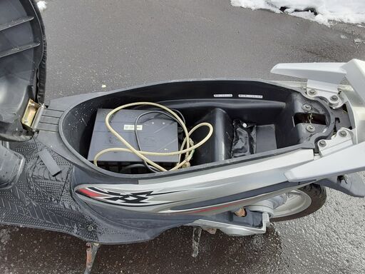 中古：ジャンク：部品取り；（KIMKO？）電動バイク（キー回しても