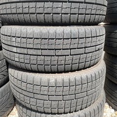 17インチホイール、TOYOガリットG5スタッドレスです。
