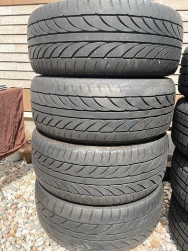 20インチホイール、タイヤ245/35ZR20です。 【公式通販】