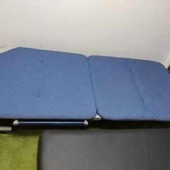 折畳式ベッド