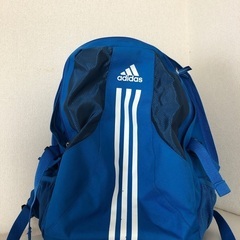 adidasリュック