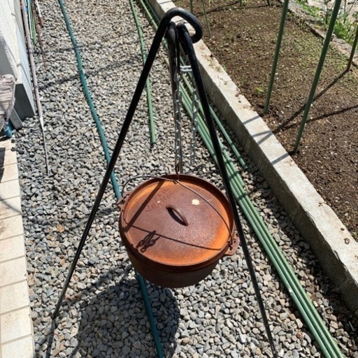 ストーブ、ダッチオーブン、トライポットセットで