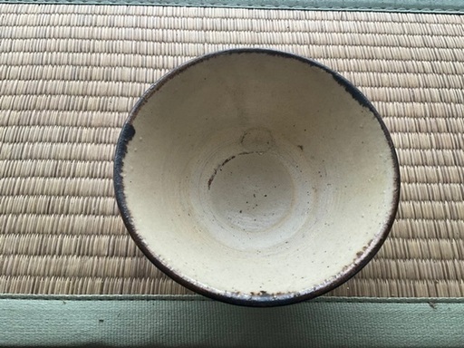 完売御礼‼️ 人間国宝 金城次郎 四寸マカイ 笑う魚紋 やちむん 壺屋