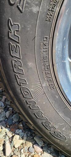 ランクル80 275/70R16