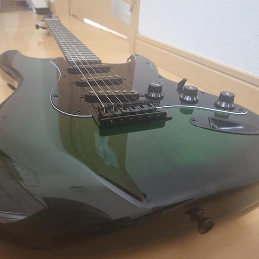 YAMAHAエレキギター・チューナー・ピック・ギターケース