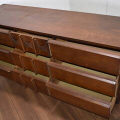 【ヤ取終了6/8】≪ZS769≫北欧チェスト 三段チェスト ローチェスト 洋タンス 家具 収納 インテリア クラシック ヴィンテージ レトロ アンティーク調 0816-03