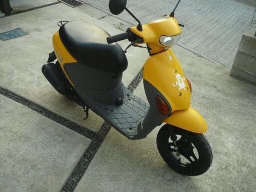 スズキレッツ4 CA45A 黄色 インジェクションの初心者でも扱いやすい