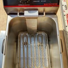 業務用　卓上電気フライヤー　②