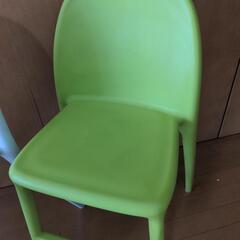 【決まりました】IKEAの子供椅子「ウルバン」緑色
