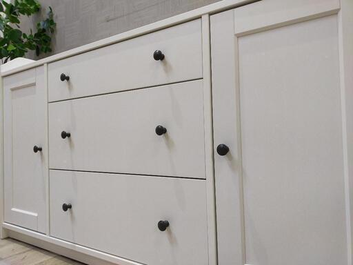 美品！【IKEA】HAUGA ハウガ サイドボード ホワイト