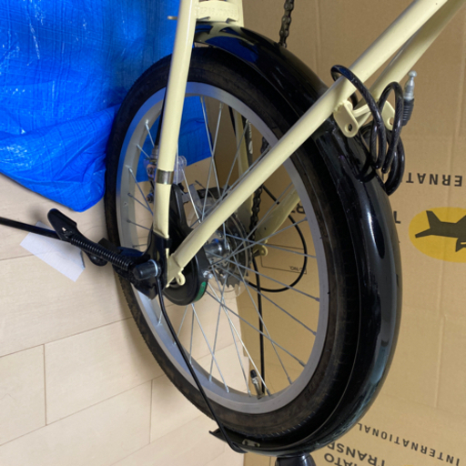 折り畳み自転車 アイボリー 室内保管、使用5回未満、美品
