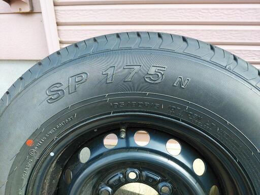 ハイエース新車外しDUNLOP SP 175 4本【北海道札幌市引取り限定】