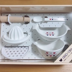 【ネット決済】【美品】赤ちゃんの城 ベビー食器・調理セット 箱入り