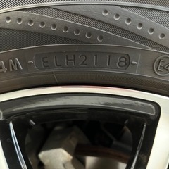 NOAH/VOXY ノア/ヴォクシー用タイヤホイル セット